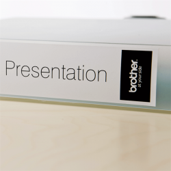 BROTHER Etikett címke DK-22225, Fehér alapon fekete papírszalag tekercsben 38mm, 38mm x 30.48M