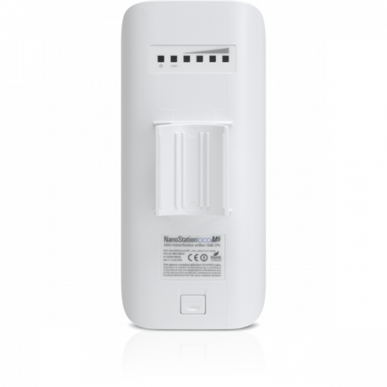 UBiQUiTi Wireless Access Point Point-to-MultiPoint, 5GHz 1x100Mbps, kültéri - LOCOM5