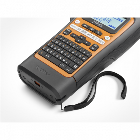 BROTHER Címkéző PTE310BTVP, QWERTY billentyűzet, TZe szalag: 3,5-24mm, tölthető akku, hordtáskával, tze szalag )