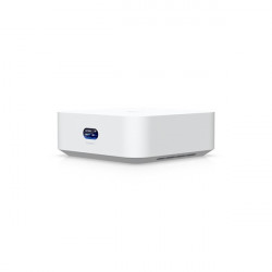 UBiQUiTi Vezetékes Router Gateway és Accesspoint TriBand, 1x2,5Gbit (LAN) + 1x10Gbit (WAN), WiFi7, Asztali - UX7