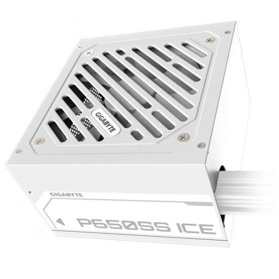 GIGABYTE Tápegység 650W 80+ Silver