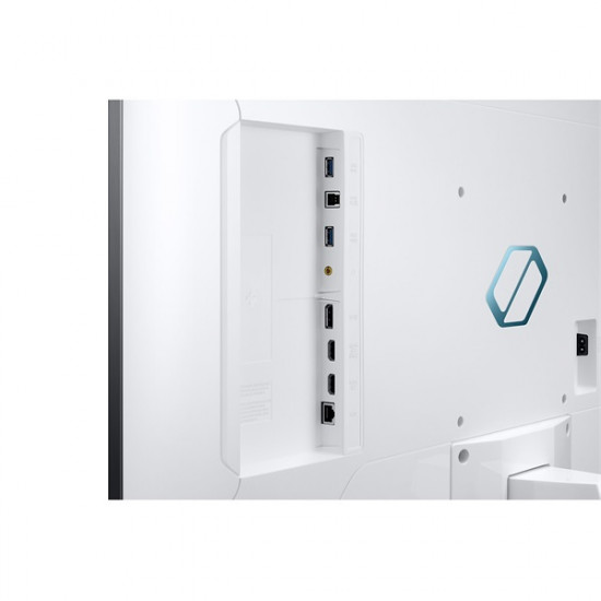 SAMSUNG Smart Gaming 144Hz monitor 43" G70NC, 3840x2160, 16:9, 1ms, HDMI/DP/USB/LAN/,WiFi, Bluetooth, hangszóró