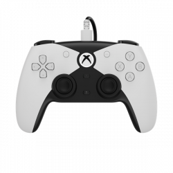 HYPERKIN Competitor Xbox Series|One/Windows 11|10 Xbox liszenszelt Vezetékes kontroller, Fehér