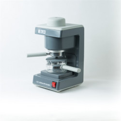 Szarvasi SZV-612/3 Mini presszókávéfőző, szürke, 800W,  2 / 6 személyes kivitel, üveg kiöntő edény, zárócsavar